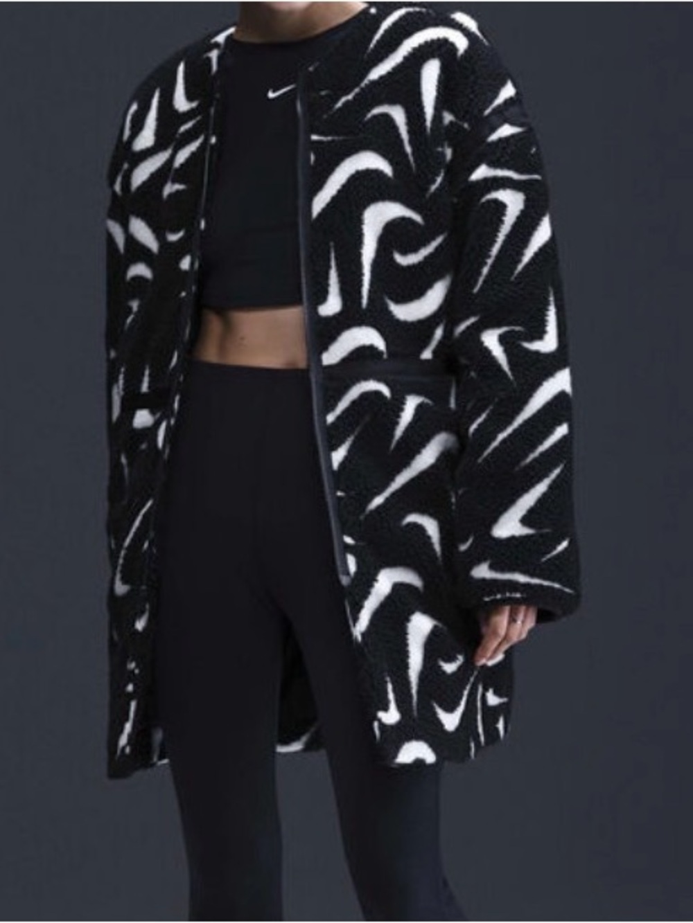 Nike Therma-Fit Black and White Patterned Teddy Coat